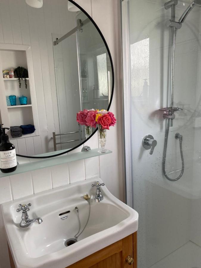 Wee Blue Bnb- Central Cosy Villa Timaru Eksteriør billede