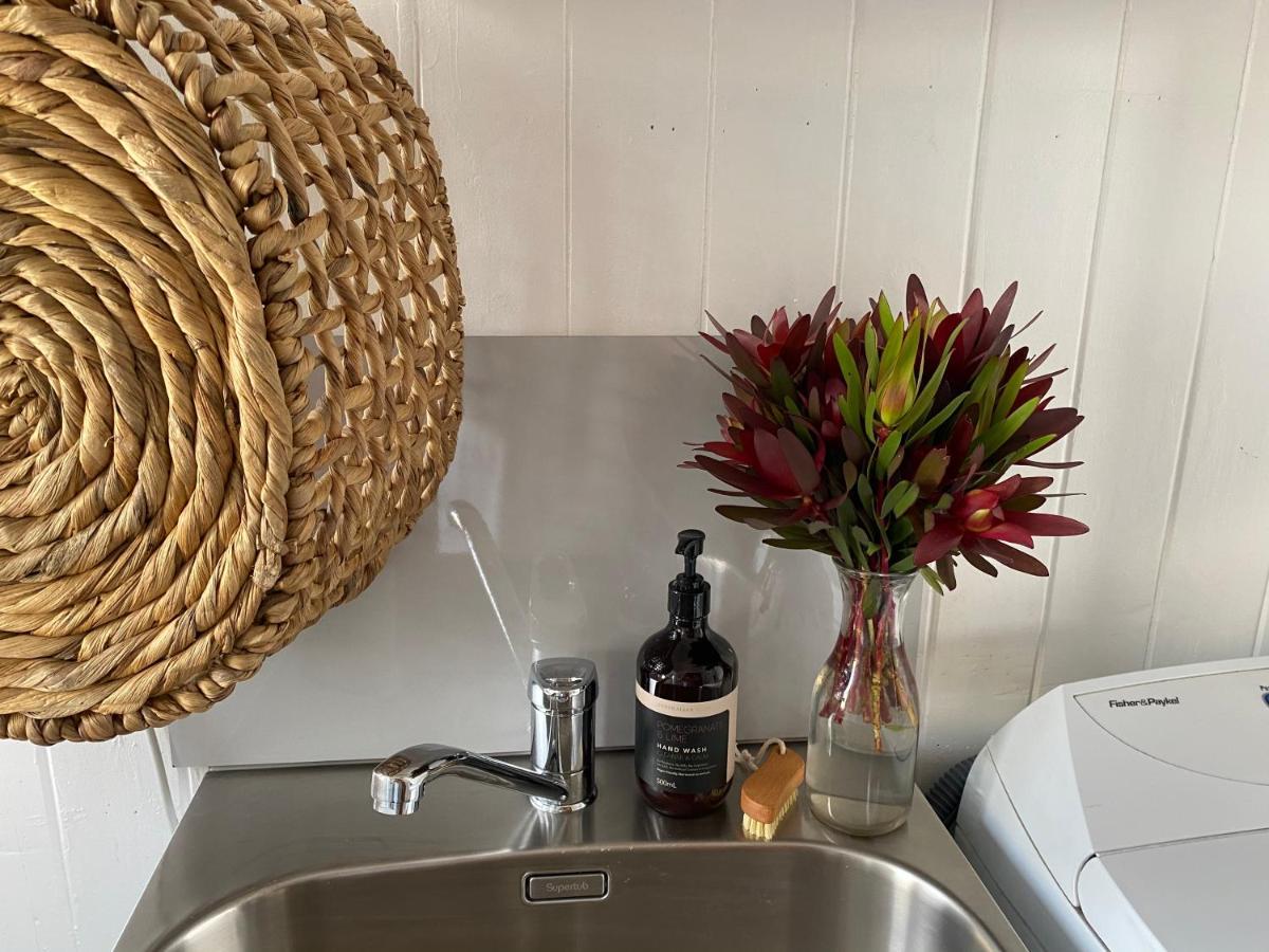 Wee Blue Bnb- Central Cosy Villa Timaru Eksteriør billede