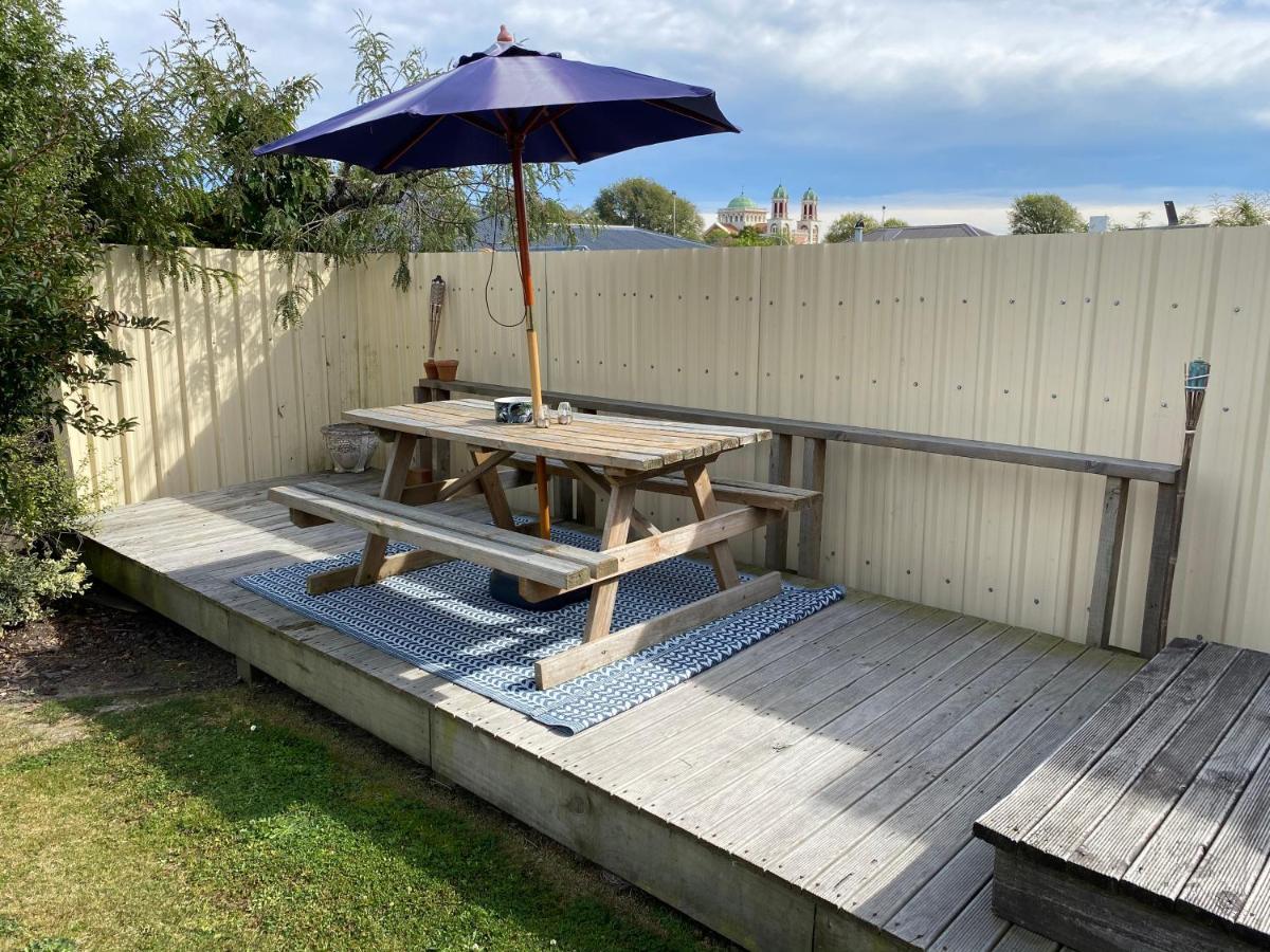 Wee Blue Bnb- Central Cosy Villa Timaru Eksteriør billede
